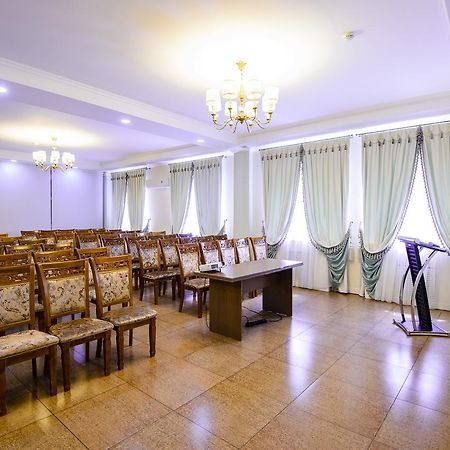 Akbulak Hotel 阿斯坦纳 外观 照片