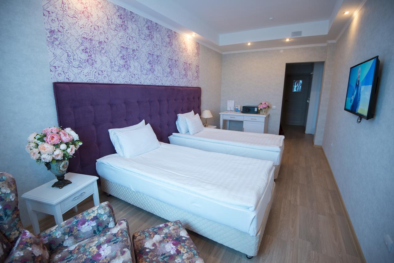Akbulak Hotel 阿斯坦纳 外观 照片