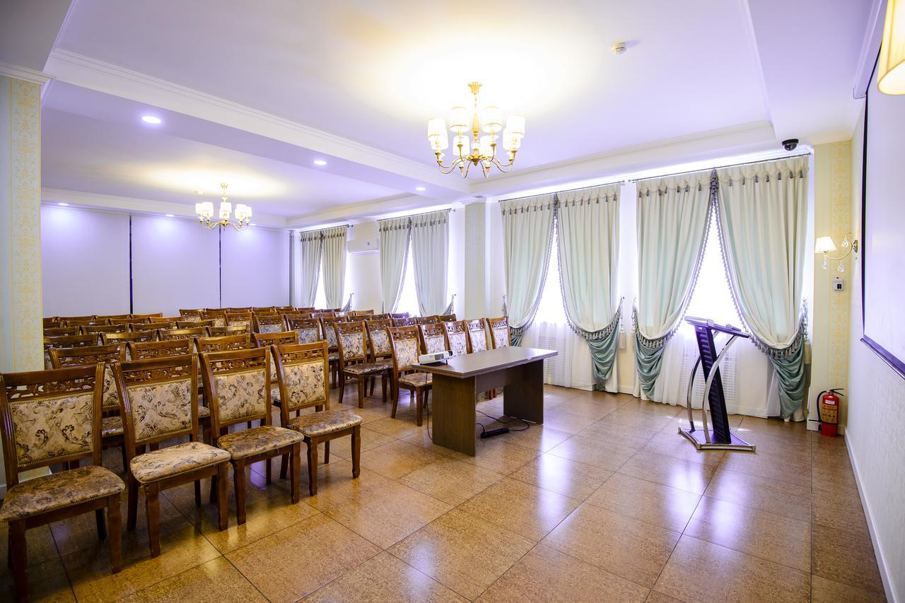 Akbulak Hotel 阿斯坦纳 外观 照片