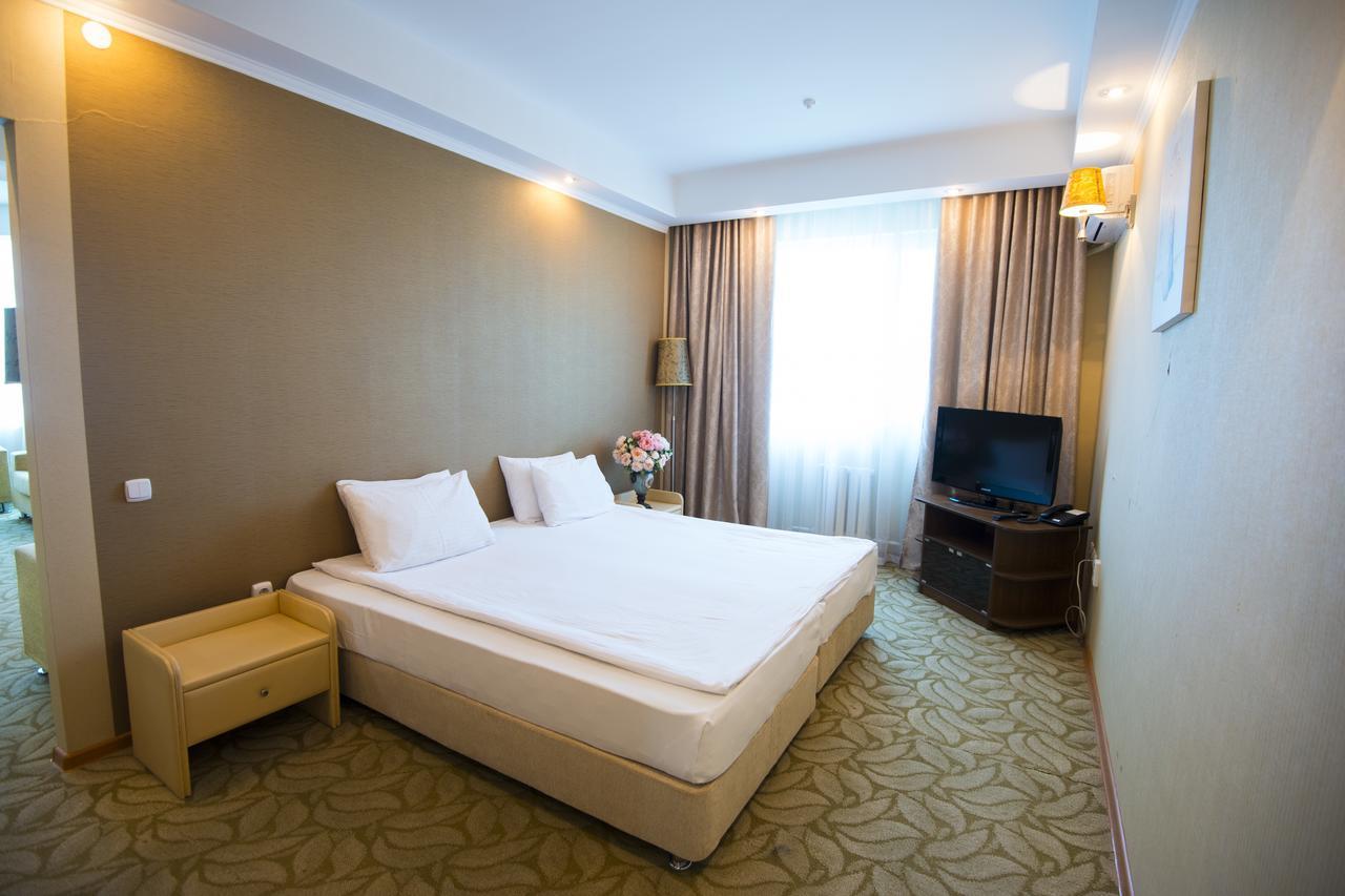 Akbulak Hotel 阿斯坦纳 外观 照片